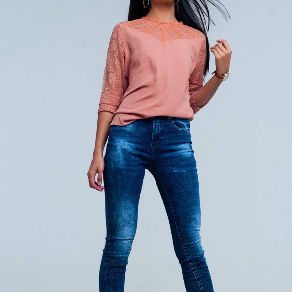 XSOLDX Pink Lace Blouse